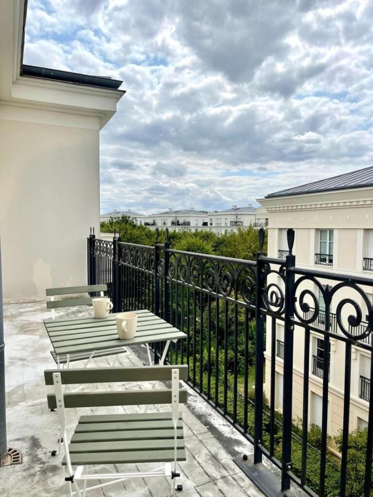 Suites Rive Gauche - 8Min De Disney - Chez Michel Serris Eksteriør bilde